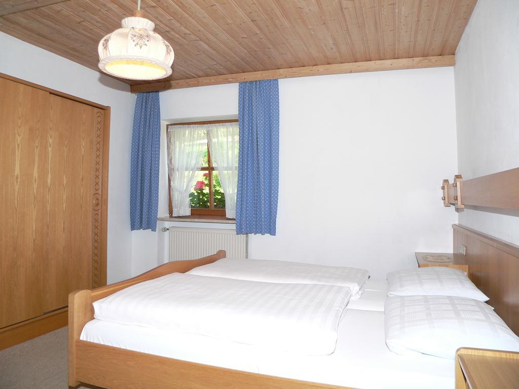 Gasthof - Pension Zur Post Achslach ห้อง รูปภาพ