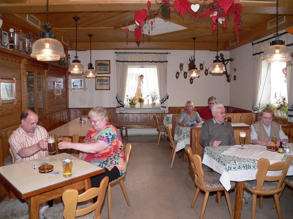 Gasthof - Pension Zur Post Achslach ห้อง รูปภาพ