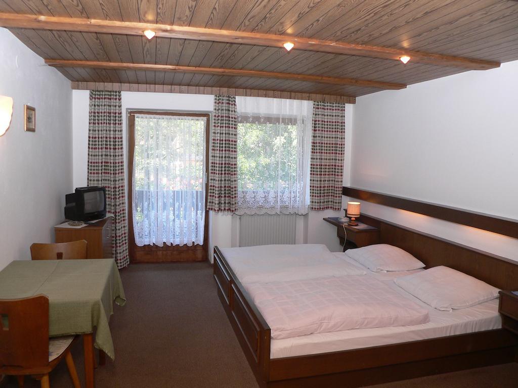Gasthof - Pension Zur Post Achslach ห้อง รูปภาพ